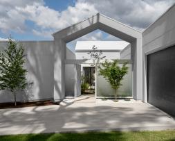 Gilchrist Homes - Best Custom Home $400,000-$500,000 – Tangambalanga