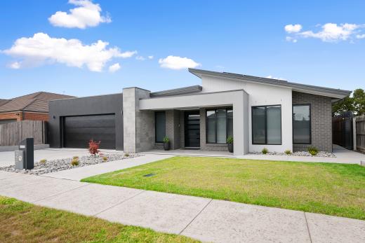 Virtue Homes - Morwell - Best Custom Home $400,000-$500,000 - Exterior